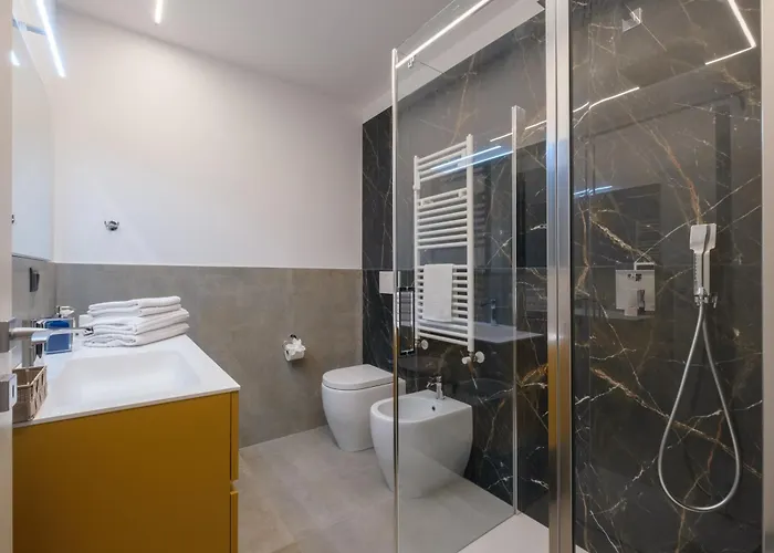 بيت ضيافة Malvasiasuites 4*